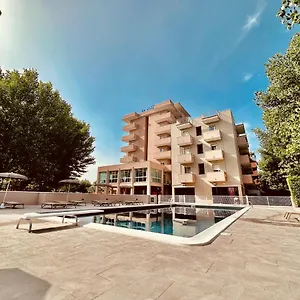 St Gregory Park Otel