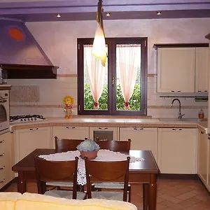 Cara Pace Apartment