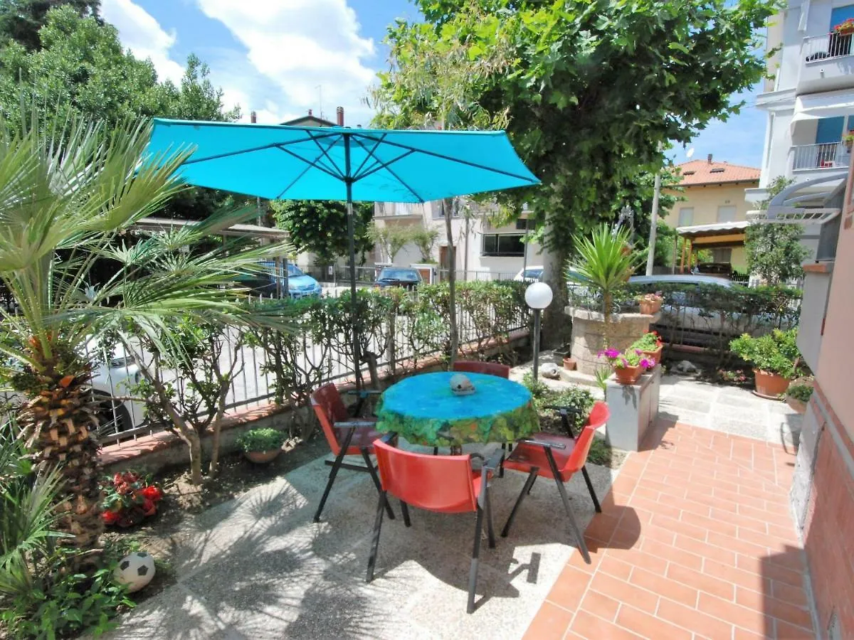 Locazione Turistica Carrera Apartment Rimini Italy